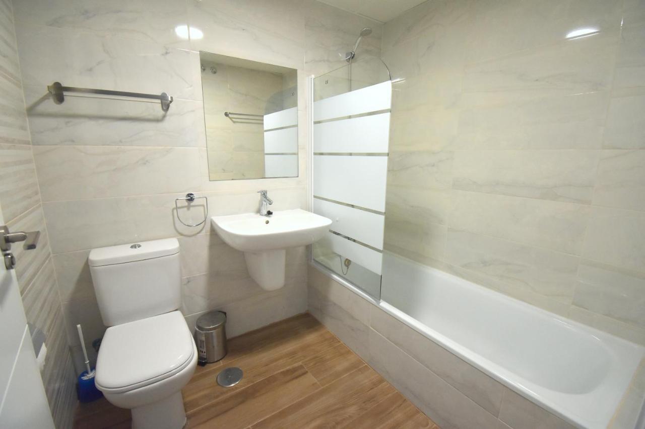 Apartamento Brisas Del Arenal ฮาเวอา ภายนอก รูปภาพ