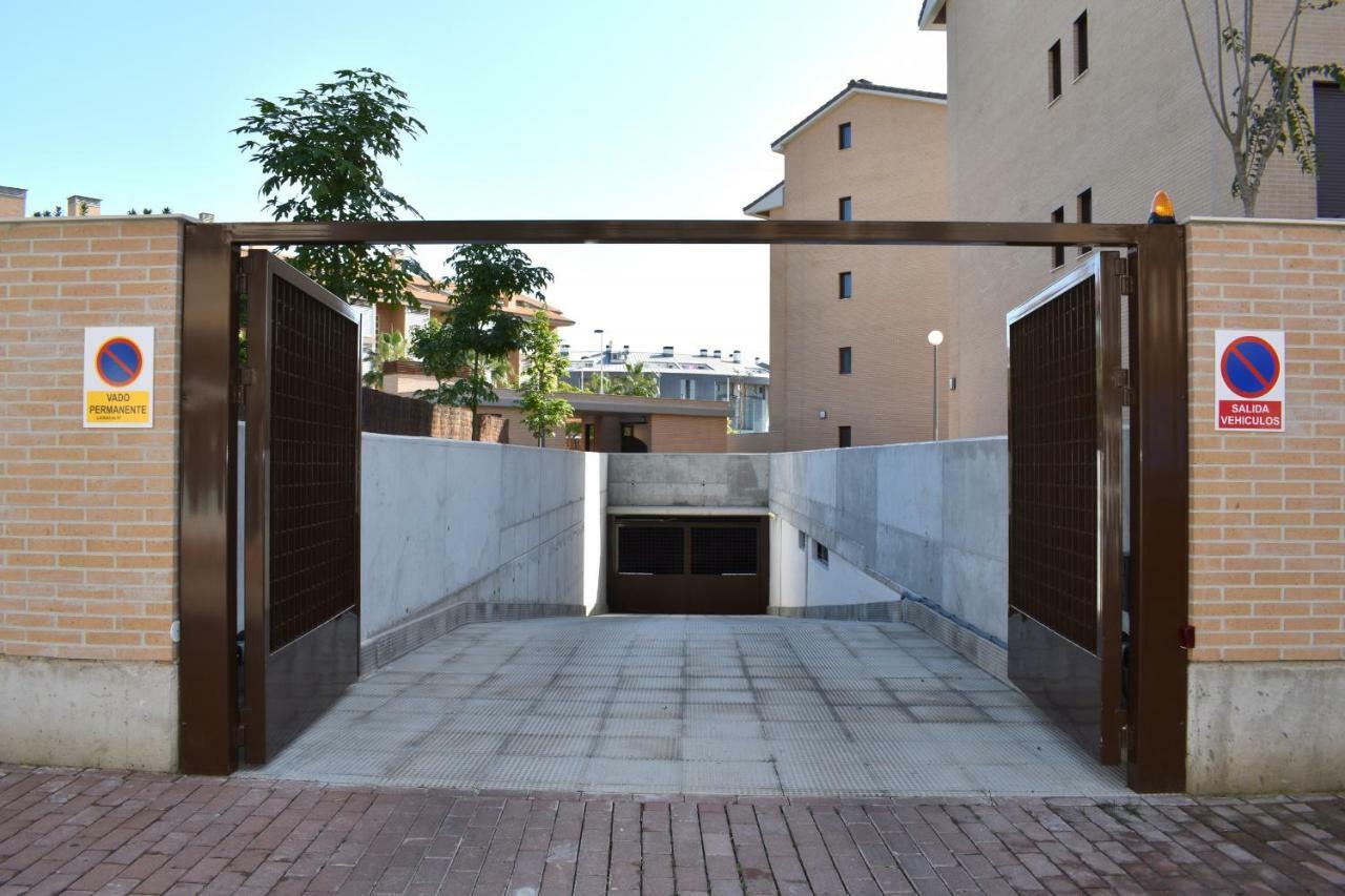Apartamento Brisas Del Arenal ฮาเวอา ภายนอก รูปภาพ
